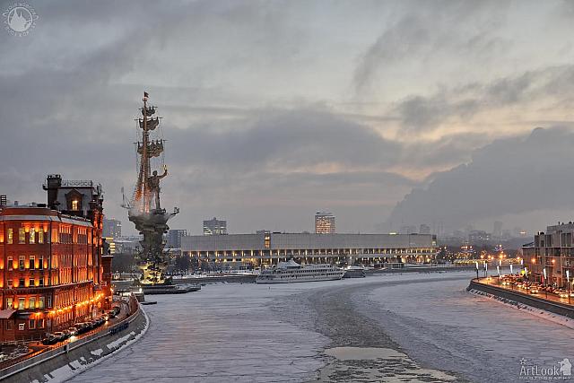 Frozen Moskva River and Peter the Great Monument in Winter Sunset