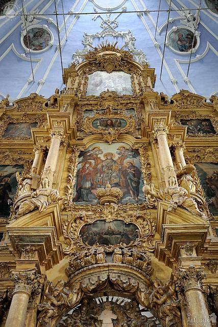Central Part of the iconostasis of the Assumption Cathedral