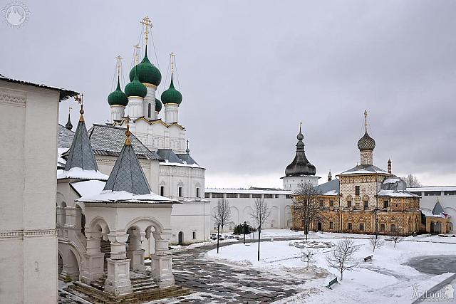 Overview Rostov Kremlin in Winter