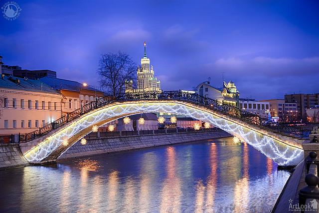 New Year Sadovnichesky Bridge Over Vodoonvodny Canal in Twilight