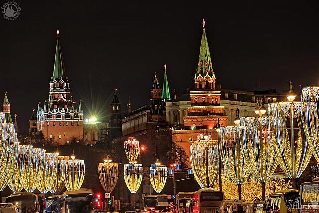 Christmas Street Lights & Moscow Kremlin Towers in Winter Holidays
