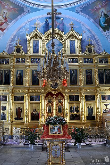 Decorated Iconostasis and the Venerated icon at Easter