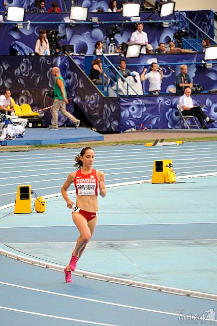 Shannon Rowbury on the track of Luzhniki Stadium