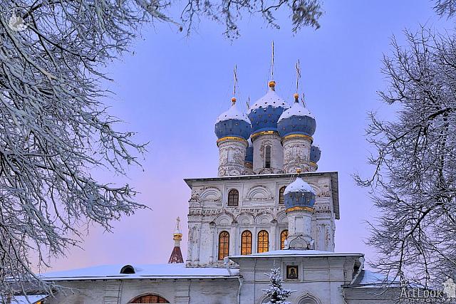 Domes of Kazan Church Framed by Trees in Winter Twilight (Kolomenskoye)