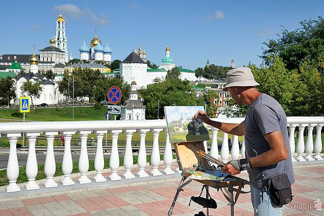 Artist Paints Architectural Ensemble of Lavra in Summer Morning