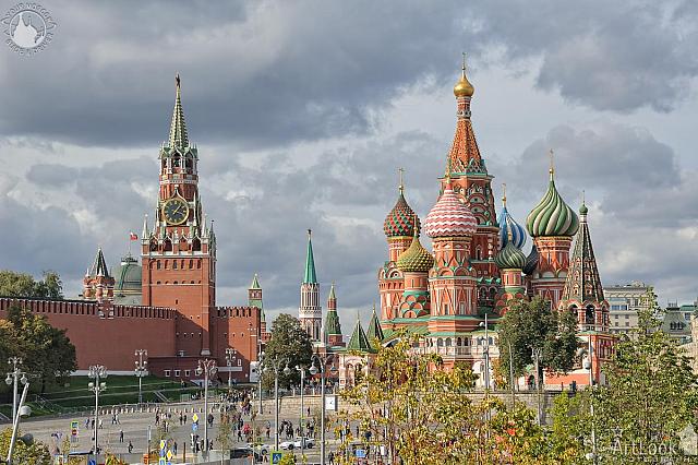 Spasskaya Tower and St. Basil’s Cathedral in Autumn Season