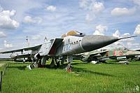 Interceptor aircraft MiG-31 “Foxhound” (1975)