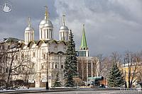 Twelve Apostles' Cathedral and Tsar Cannon in Winter