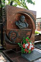 Grave of Alexander Pokryshkin